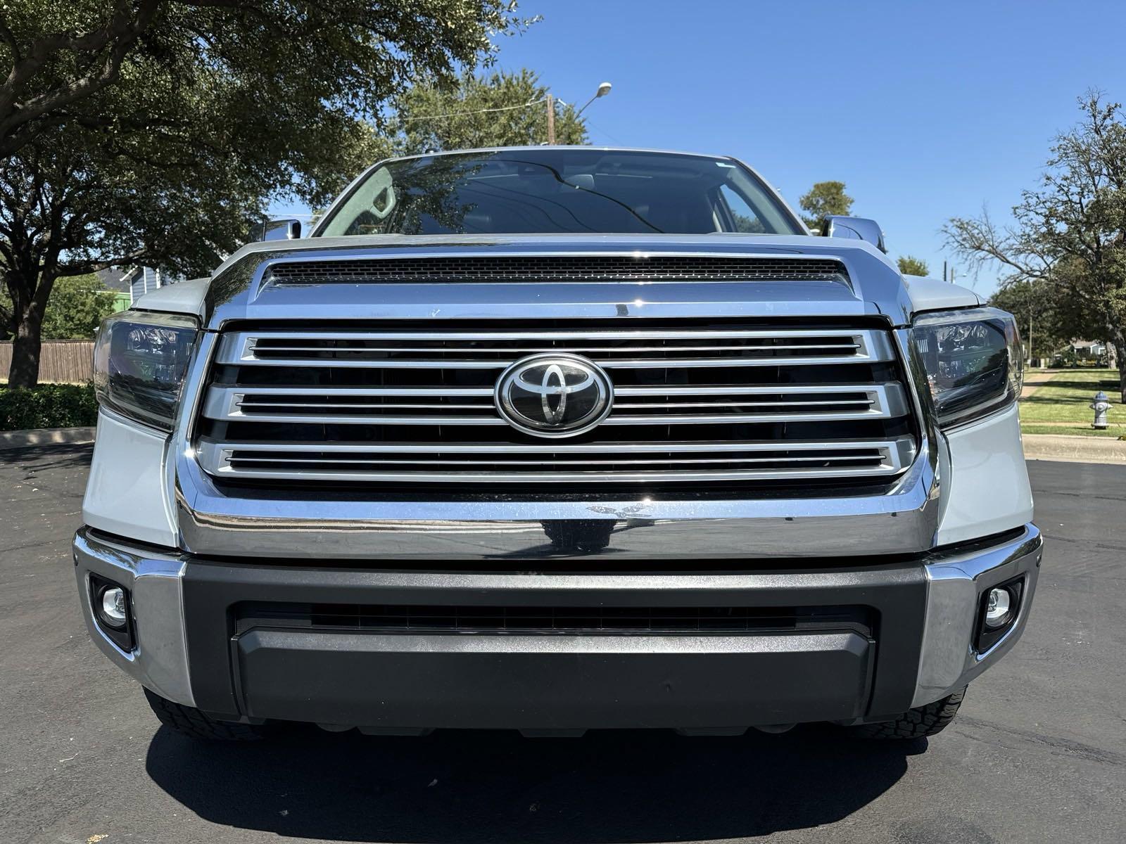 2019 Toyota Tundra 4WD Vehicle Photo in DALLAS, TX 75209-3016