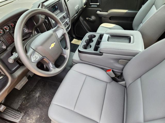 2024 Chevrolet Silverado Chassis Cab Vehicle Photo in Weatherford, TX 76087