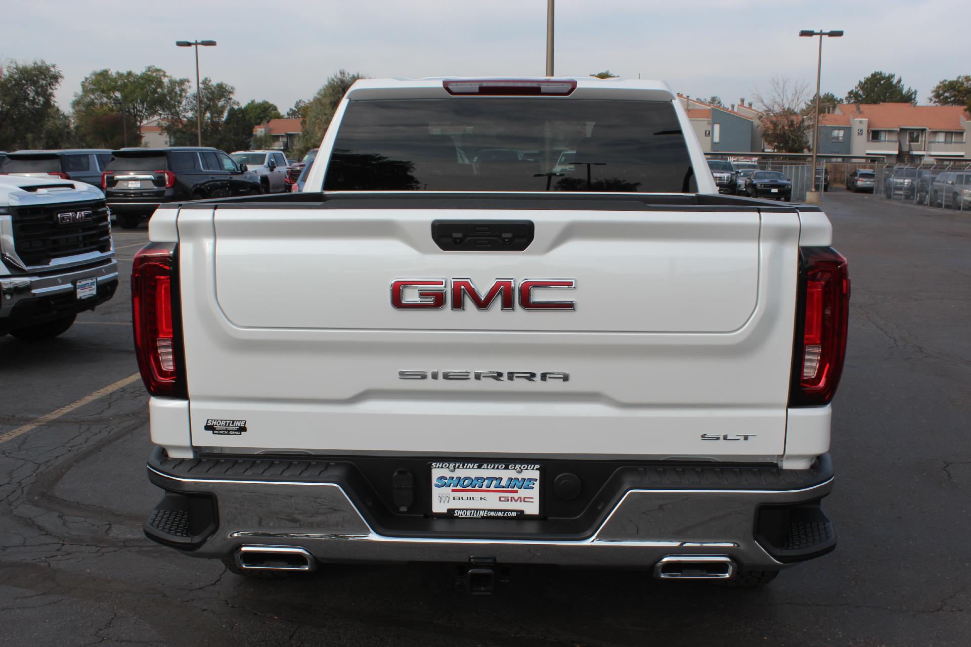 2025 GMC Sierra 1500 Vehicle Photo in AURORA, CO 80012-4011