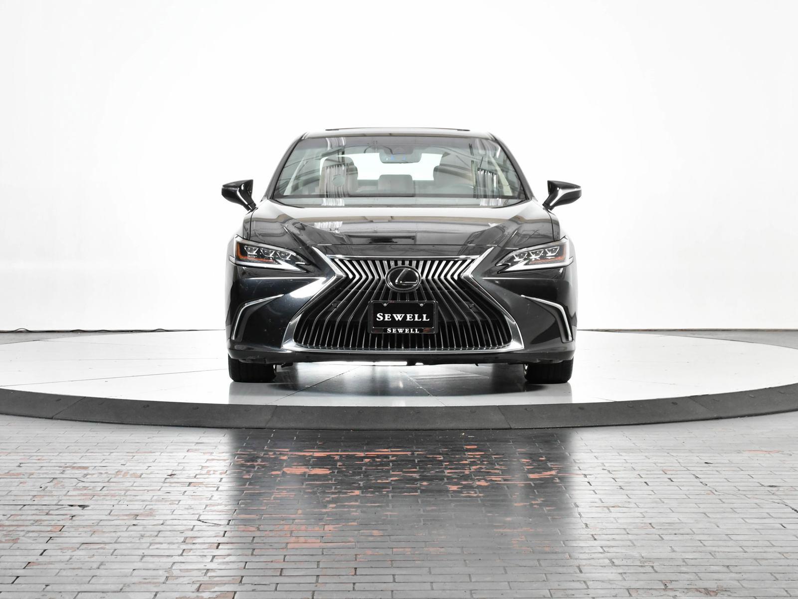 2019 Lexus ES 350 Vehicle Photo in DALLAS, TX 75235