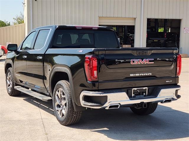 2024 GMC Sierra 1500 Vehicle Photo in GAINESVILLE, TX 76240-2013