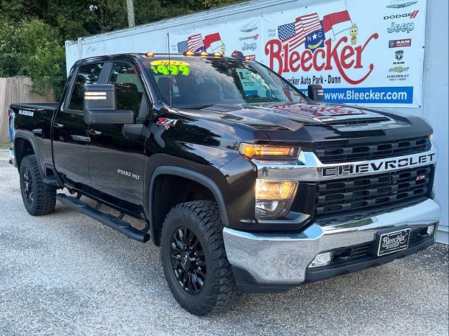 2022 Chevrolet Silverado 2500 HD Vehicle Photo in DUNN, NC 28334-8900