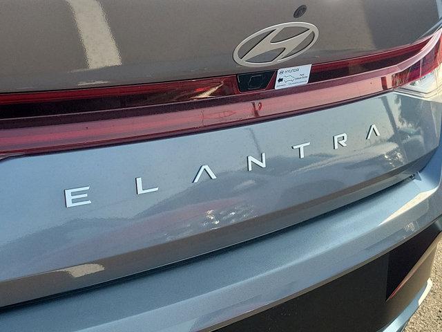 2025 Hyundai ELANTRA Vehicle Photo in Philadelphia, PA 19116