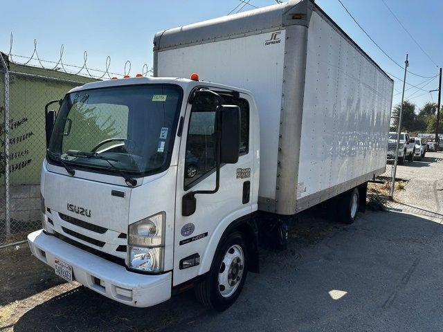 2016 Isuzu NRR DSL REG AT Vehicle Photo in PASADENA, CA 91107-3803