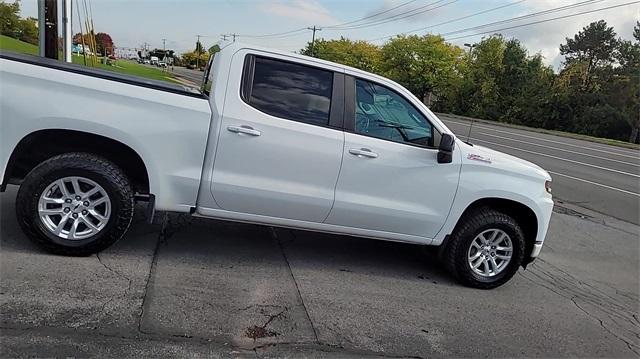 Used 2019 Chevrolet Silverado 1500 RST with VIN 3GCUYEED0KG184695 for sale in State College, PA