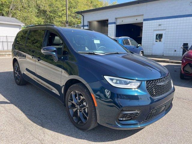 2022 Chrysler Pacifica Vehicle Photo in MILFORD, OH 45150-1684