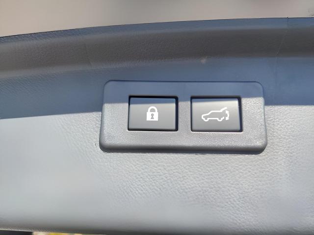 2025 Subaru Outback Vehicle Photo in Green Bay, WI 54304