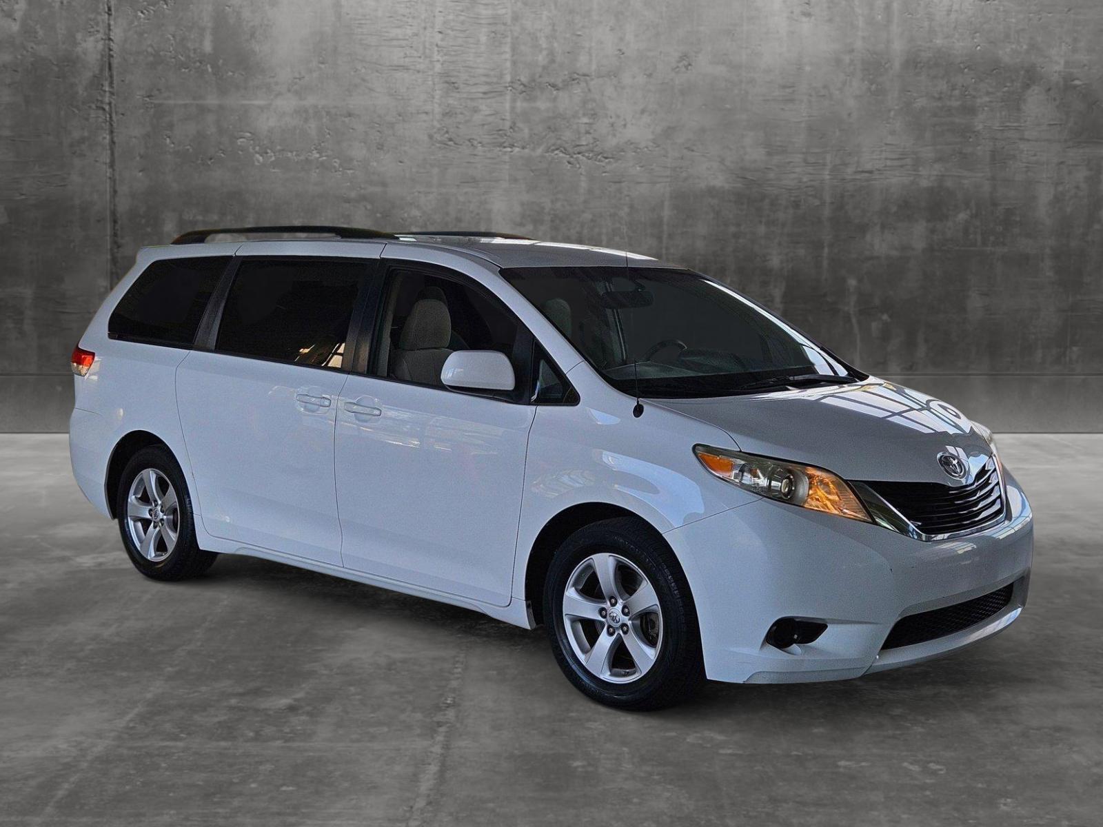 2013 Toyota Sienna Vehicle Photo in Henderson, NV 89014