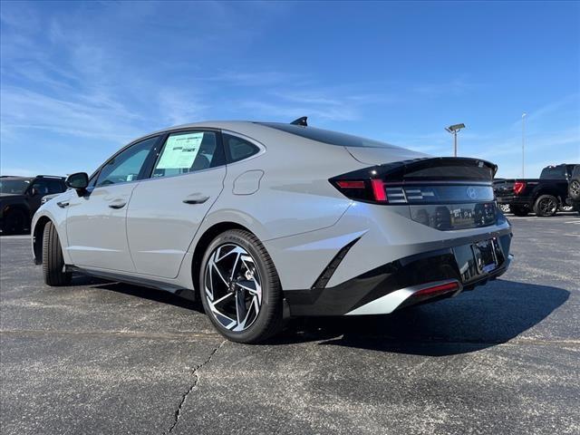 2025 Hyundai SONATA Vehicle Photo in O'Fallon, IL 62269