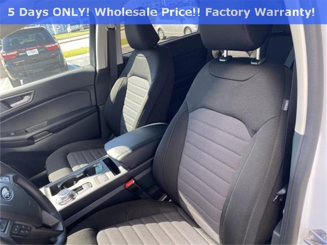 2024 Ford Edge Vehicle Photo in GREEN BAY, WI 54304-5303