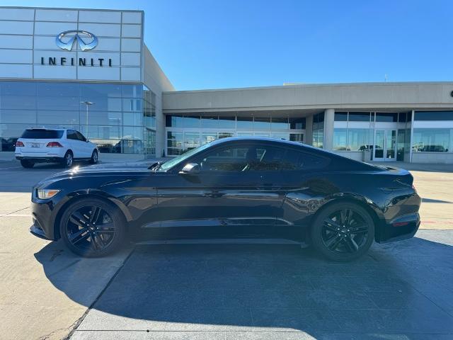 2017 Ford Mustang Vehicle Photo in Grapevine, TX 76051