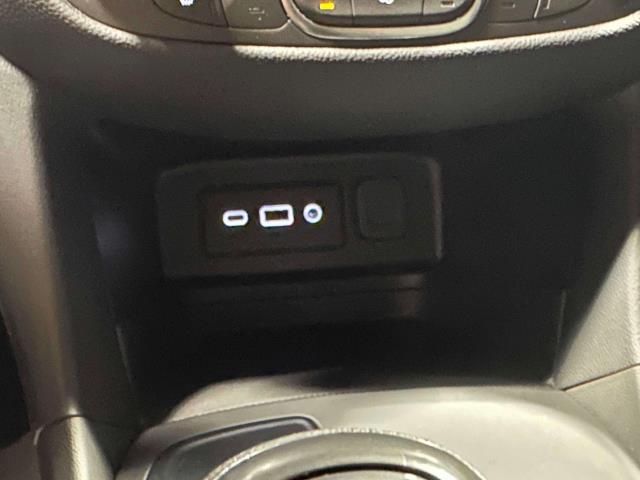 2021 Chevrolet Equinox Vehicle Photo in DOUGLASTON, NY 11362-1062