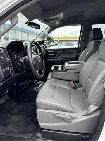 2015 Chevrolet Silverado 2500HD Built After Aug 14 Vehicle Photo in LANCASTER, PA 17601-0000