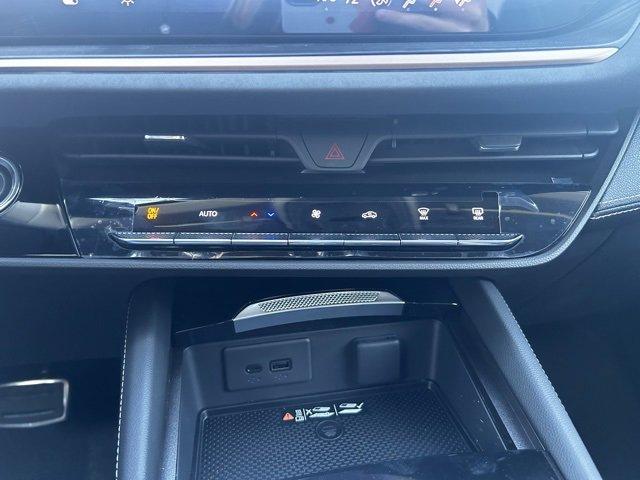 2024 Buick Envision Vehicle Photo in JACKSON, MI 49202-1834