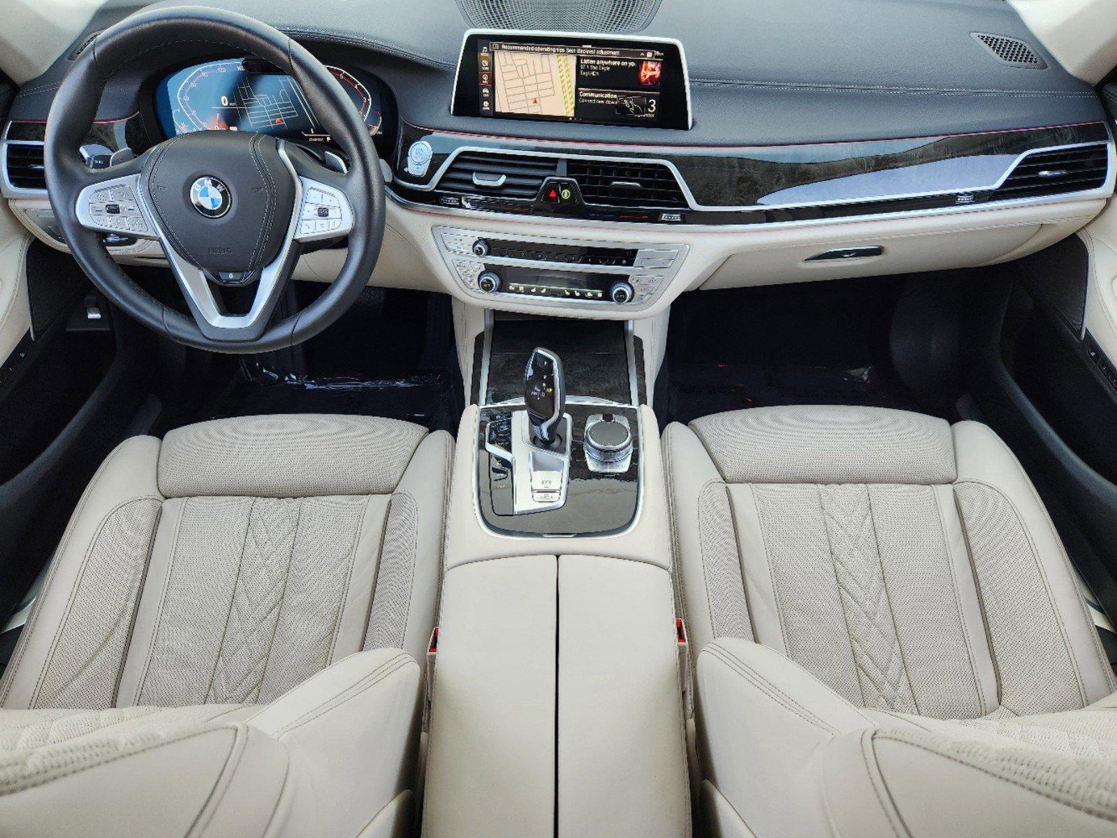 2022 BMW 740i Vehicle Photo in PLANO, TX 75024