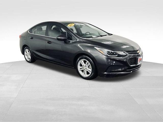 2017 Chevrolet Cruze Vehicle Photo in MEDINA, OH 44256-9631