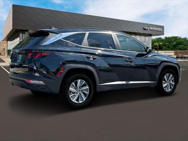 2024 Hyundai TUCSON Hybrid Vehicle Photo in Merrillville, IN 46410-5311