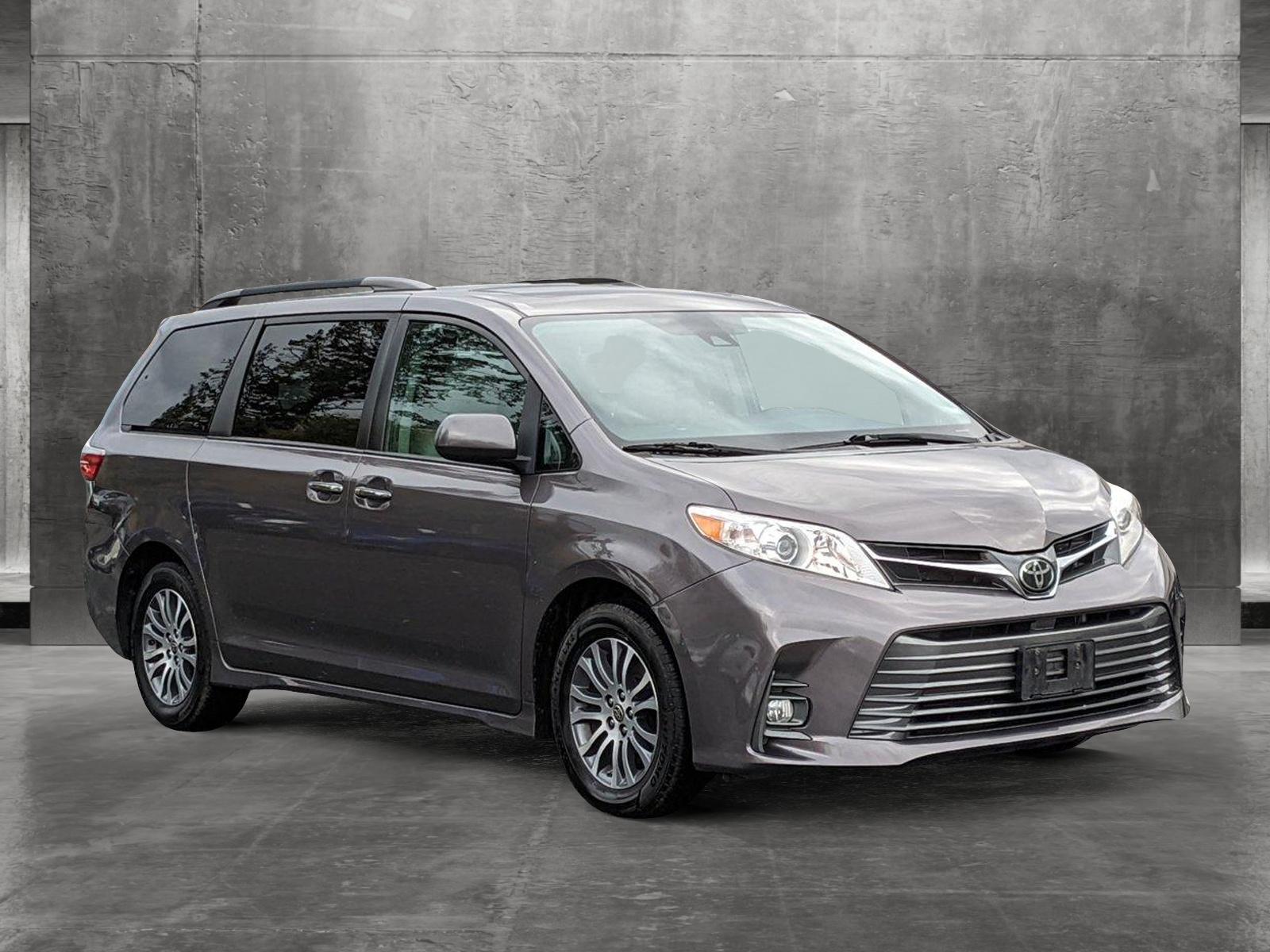 2020 Toyota Sienna Vehicle Photo in Spokane Valley, WA 99212