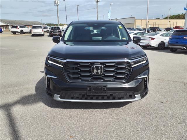 2025 Honda Pilot Vehicle Photo in South Hill, VA 23970