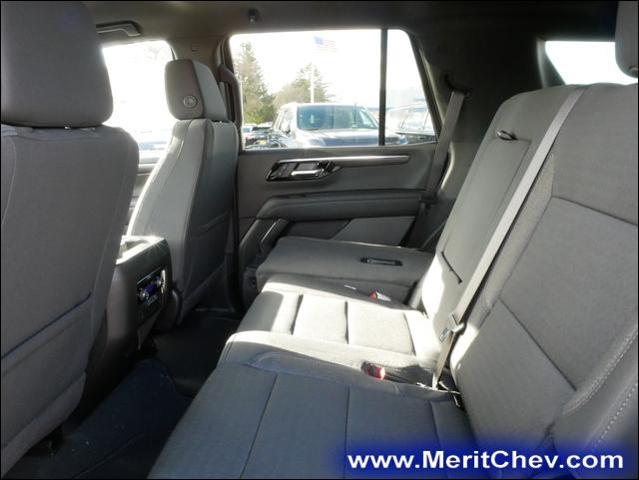 2025 Chevrolet Tahoe Vehicle Photo in MAPLEWOOD, MN 55119-4794