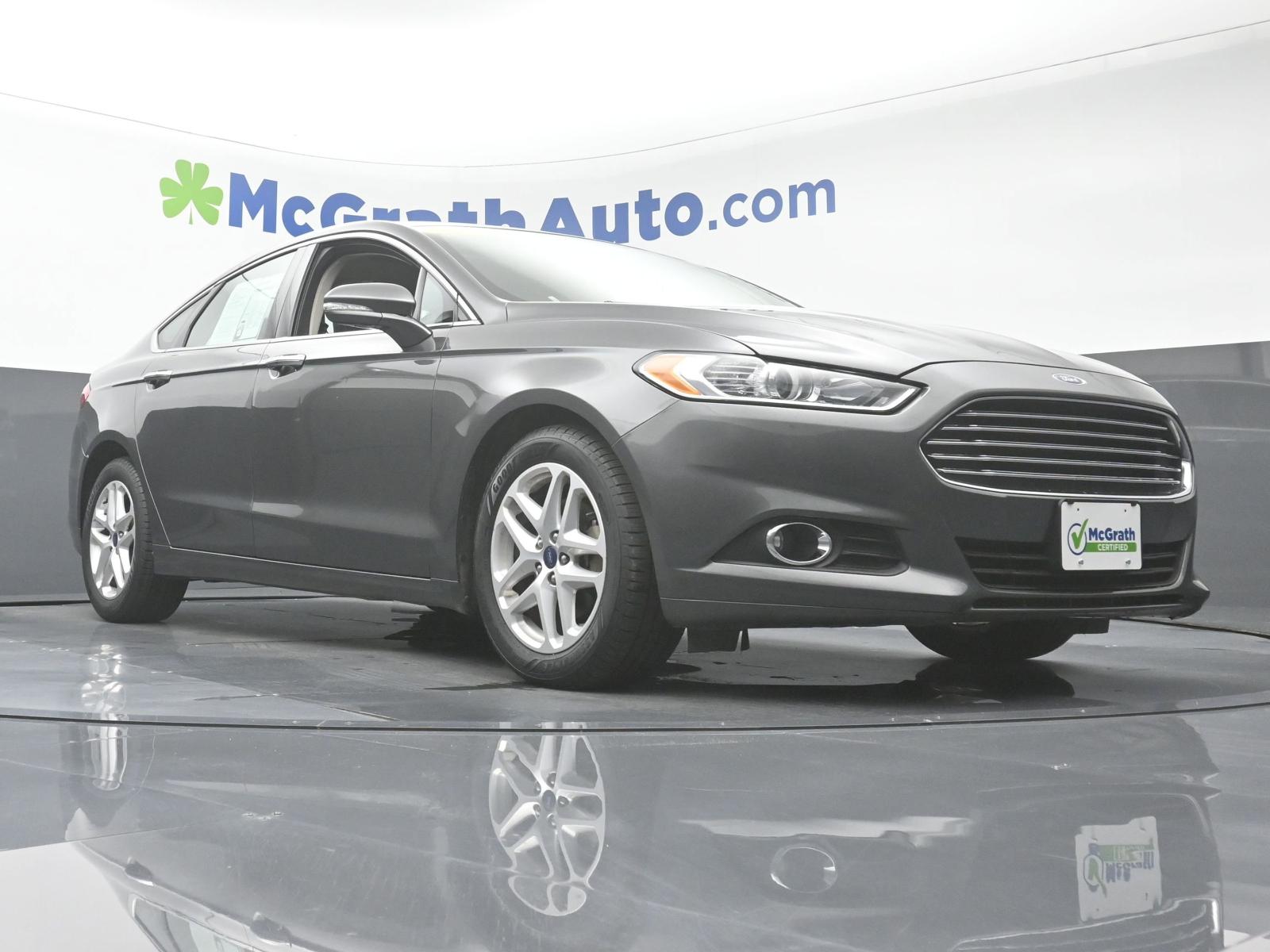 2015 Ford Fusion Vehicle Photo in Marion, IA 52302