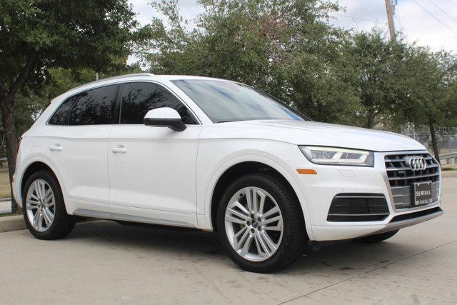 2019 Audi Q5 Vehicle Photo in HOUSTON, TX 77090