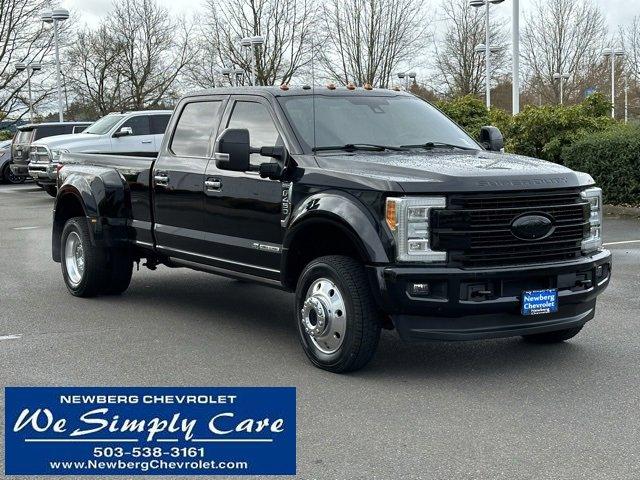 2017 Ford Super Duty F-450 DRW Vehicle Photo in NEWBERG, OR 97132-1927