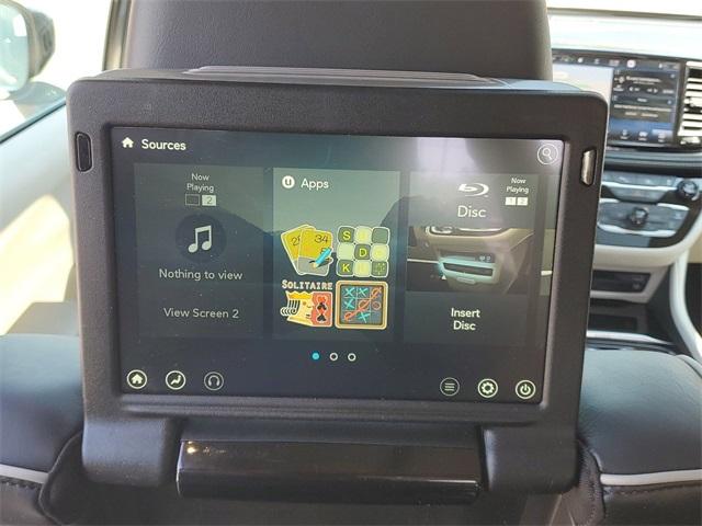 2021 Chrysler Pacifica Vehicle Photo in GRAND BLANC, MI 48439-8139