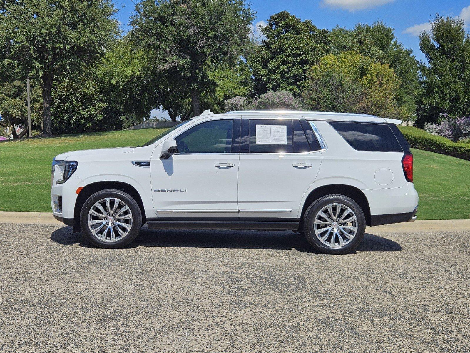 2021 GMC Yukon Vehicle Photo in Fort Worth, TX 76132