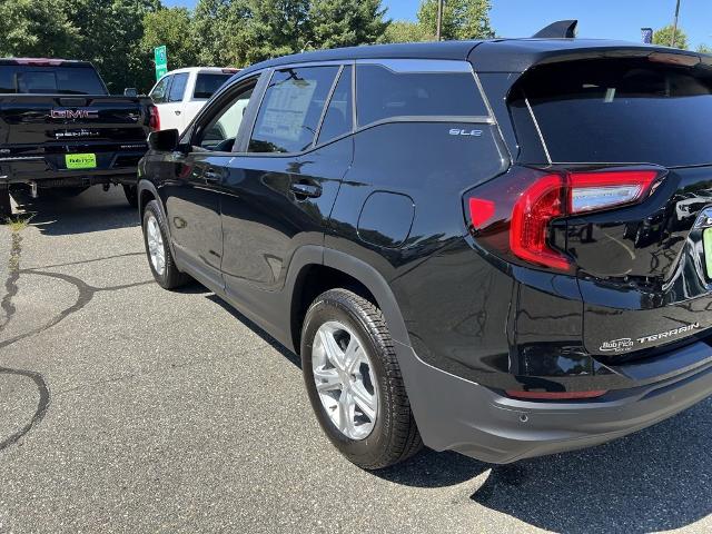 2024 GMC Terrain Vehicle Photo in CHICOPEE, MA 01020-5001