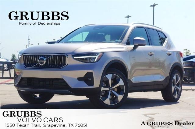 2024 Volvo XC40 Vehicle Photo in Grapevine, TX 76051