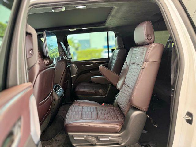 2023 Cadillac Escalade ESV Vehicle Photo in DELRAY BEACH, FL 33483-3294