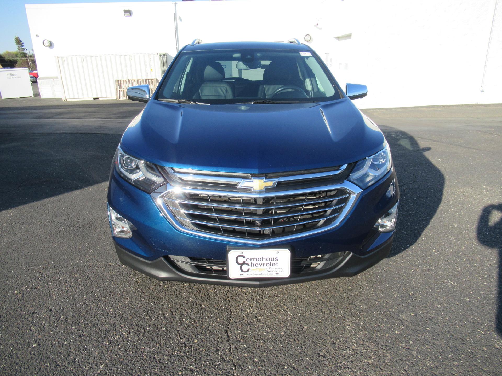 Used 2020 Chevrolet Equinox Premier with VIN 2GNAXXEVXL6183620 for sale in Prescott, WI