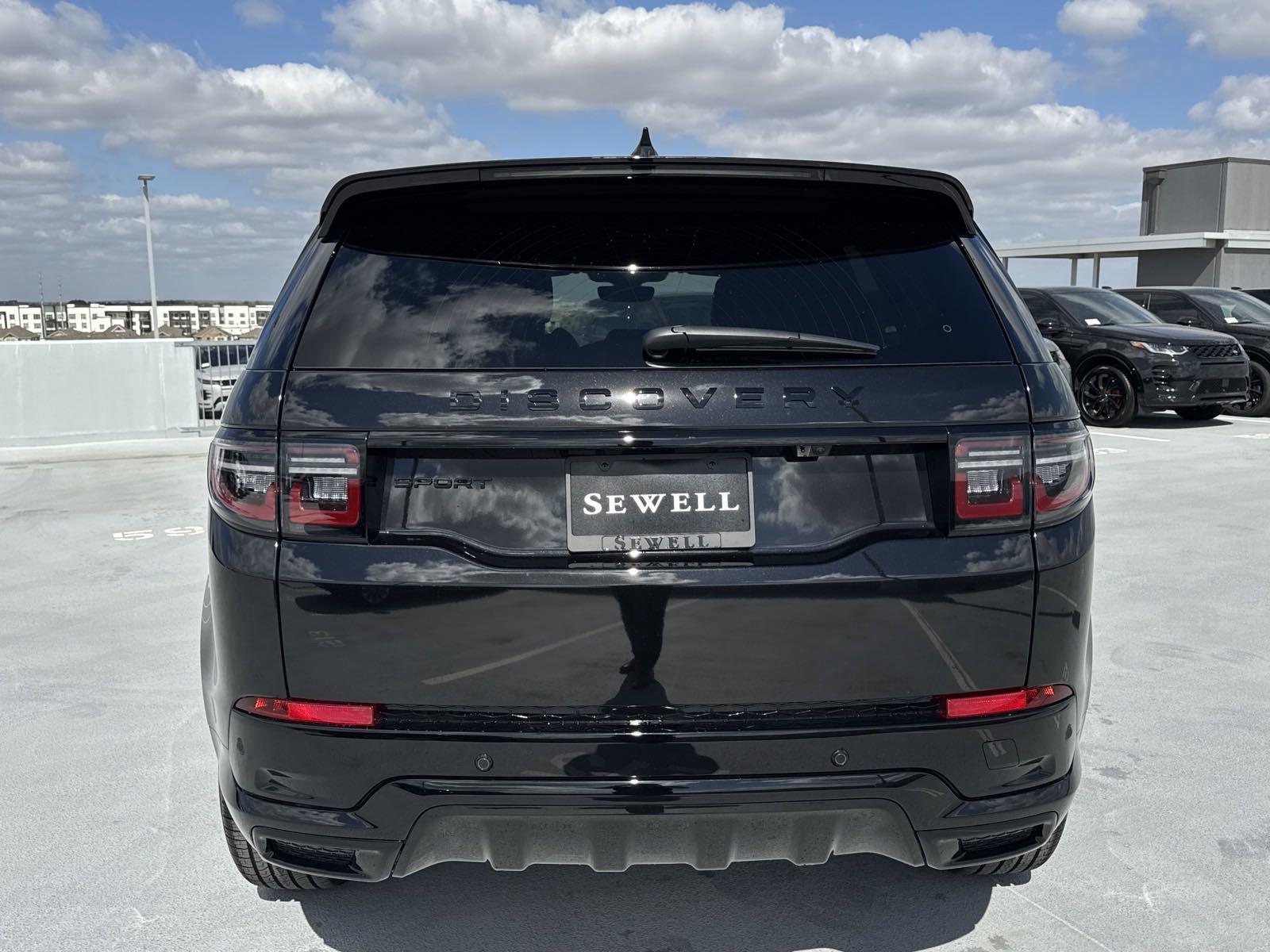 2025 Discovery Sport Vehicle Photo in AUSTIN, TX 78717