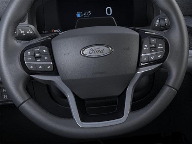 2025 Ford Explorer Vehicle Photo in Mahwah, NJ 07430-1343