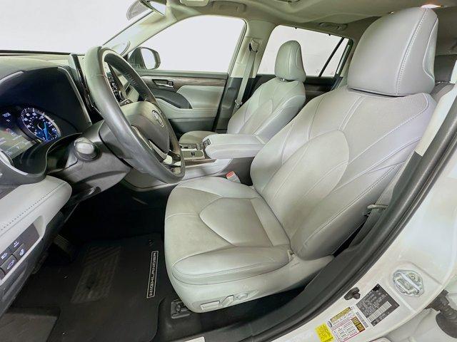 2022 Toyota Highlander Vehicle Photo in Flemington, NJ 08822