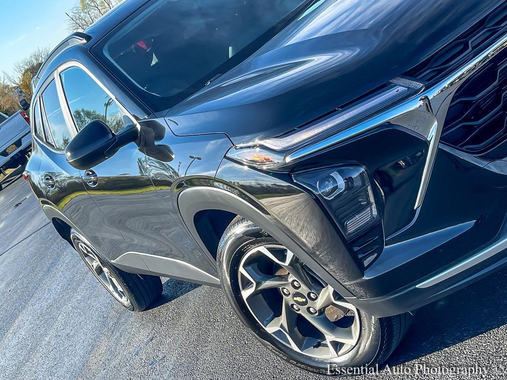 2024 Chevrolet Trax Vehicle Photo in AURORA, IL 60503-9326