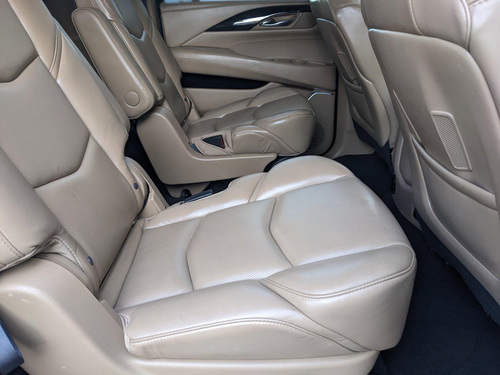 2020 Cadillac Escalade ESV Vehicle Photo in WEST PALM BEACH, FL 33407-3296