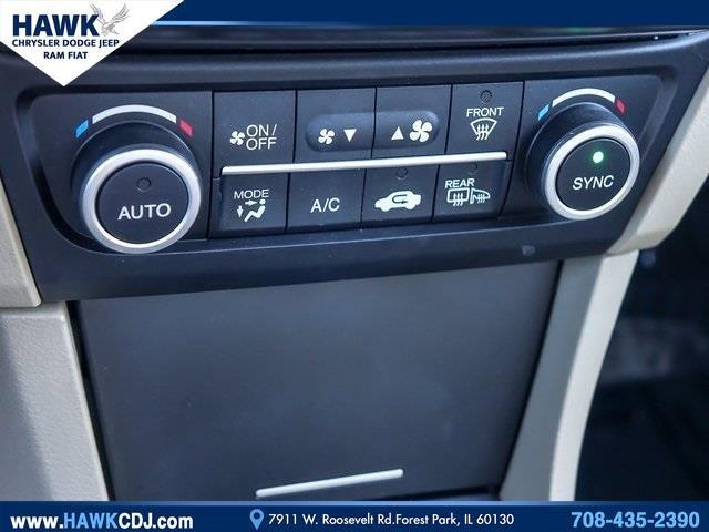 2018 Acura ILX Vehicle Photo in Saint Charles, IL 60174