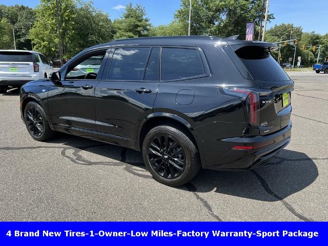 2021 Cadillac XT6 Vehicle Photo in CHICOPEE, MA 01020-5001