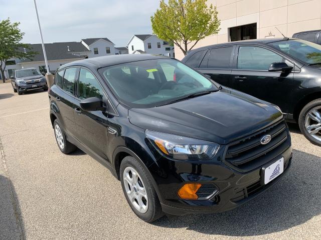 2018 Ford Escape Vehicle Photo in Oshkosh, WI 54901