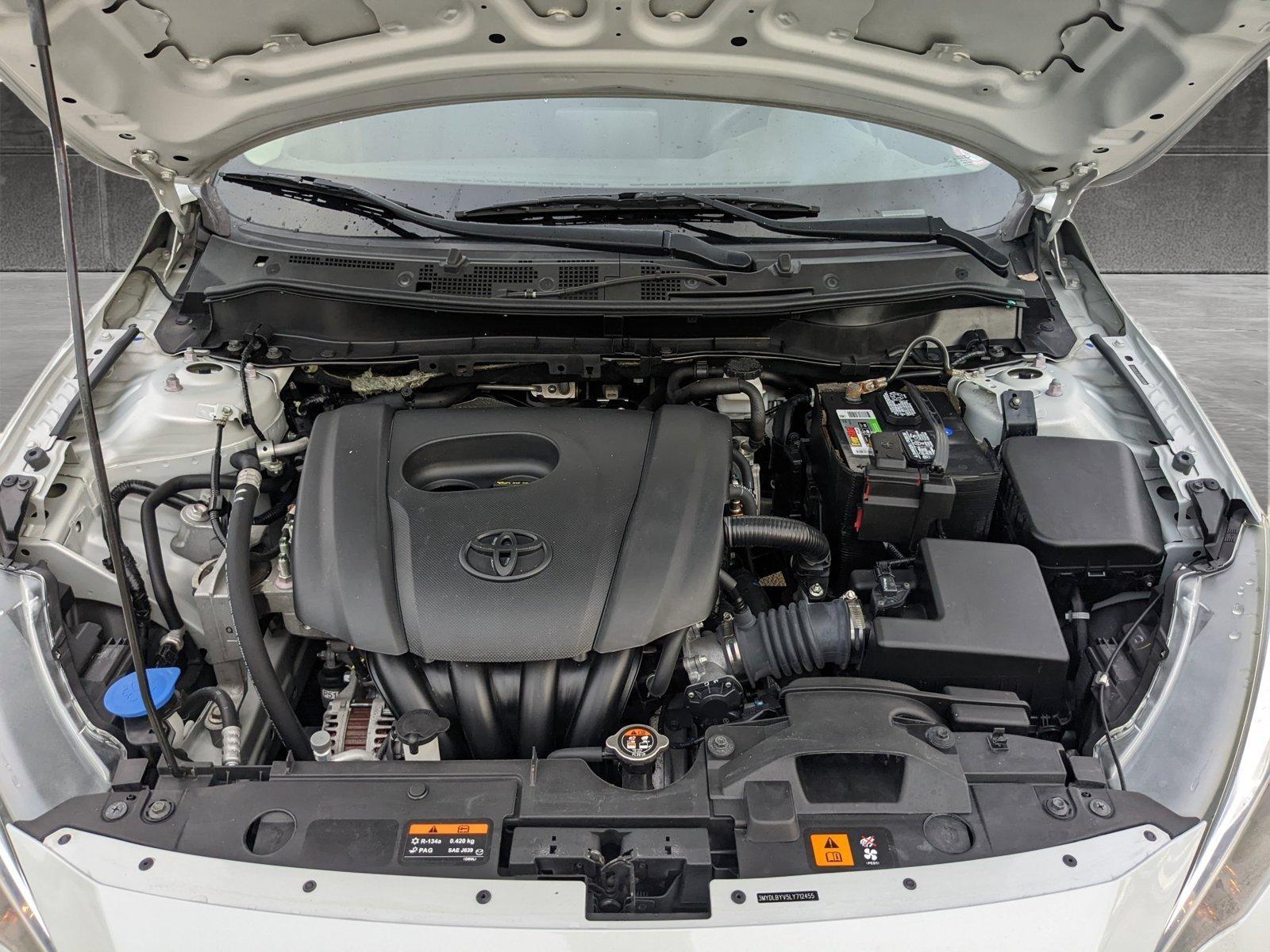 2020 Toyota Yaris Sedan Vehicle Photo in Davie, FL 33331