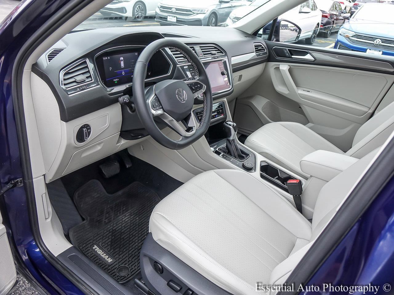 2022 Volkswagen Tiguan Vehicle Photo in Saint Charles, IL 60174