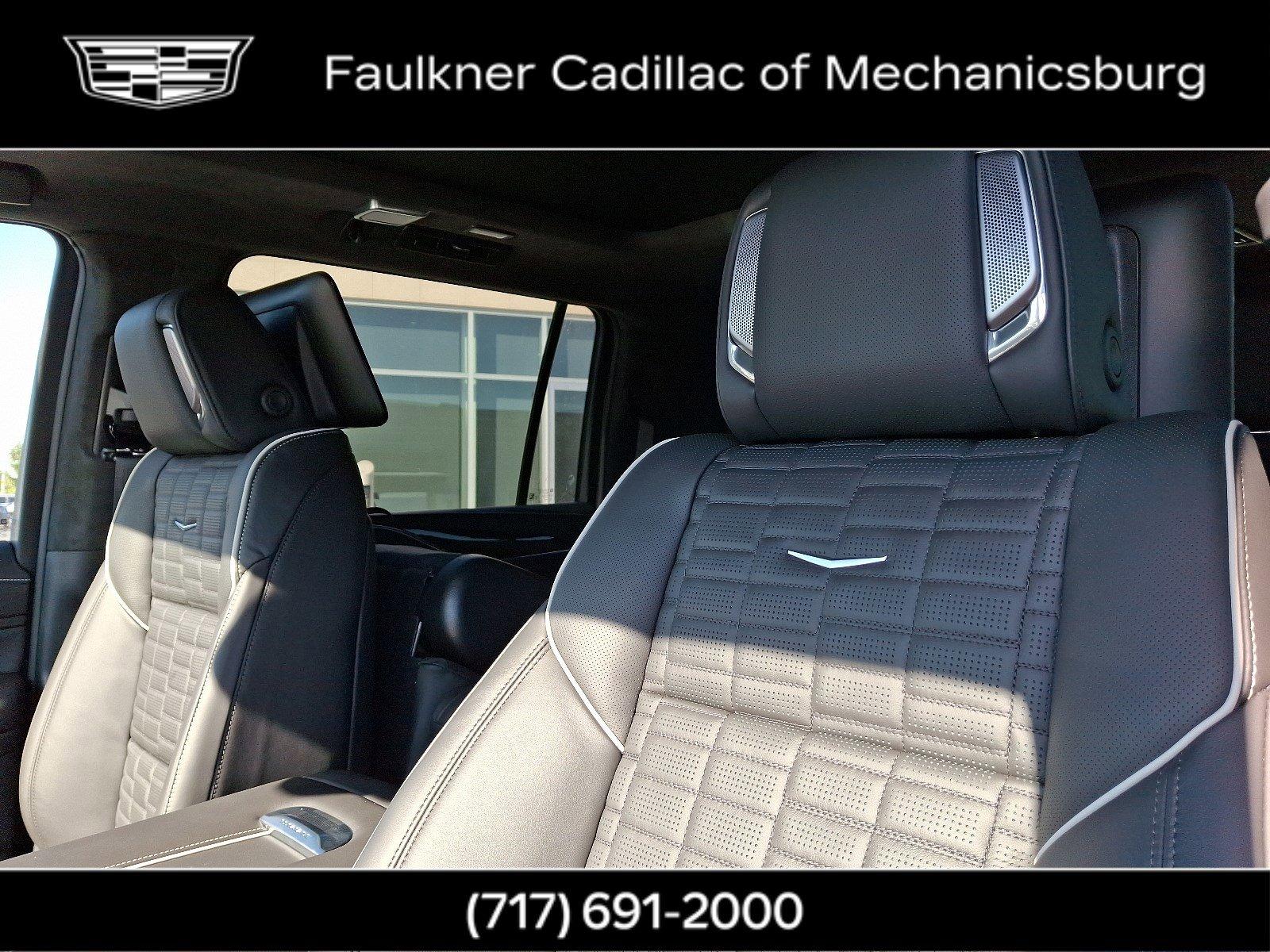 2024 Cadillac Escalade ESV Vehicle Photo in MECHANICSBURG, PA 17050-1707