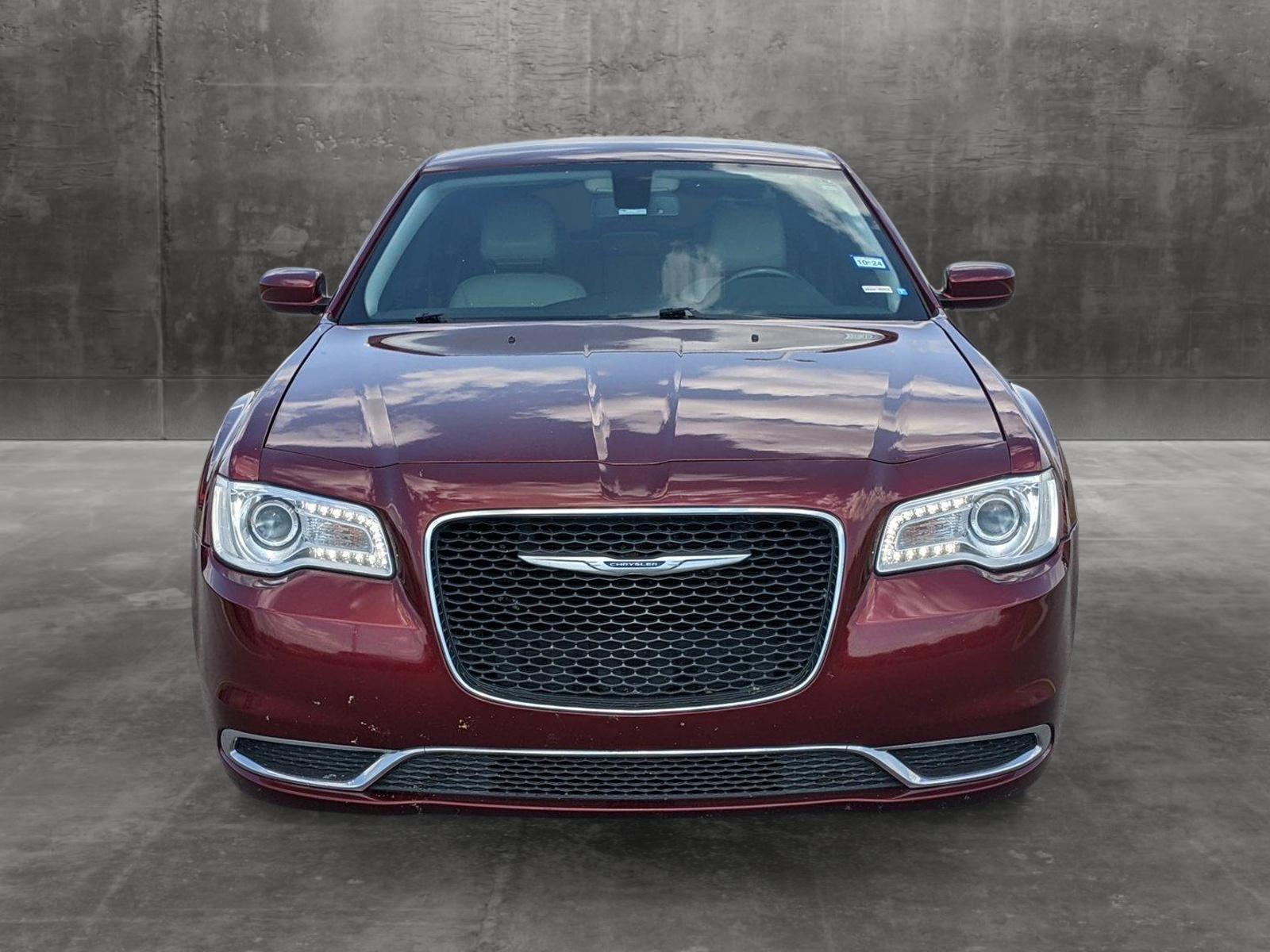 2019 Chrysler 300 Vehicle Photo in Austin, TX 78728