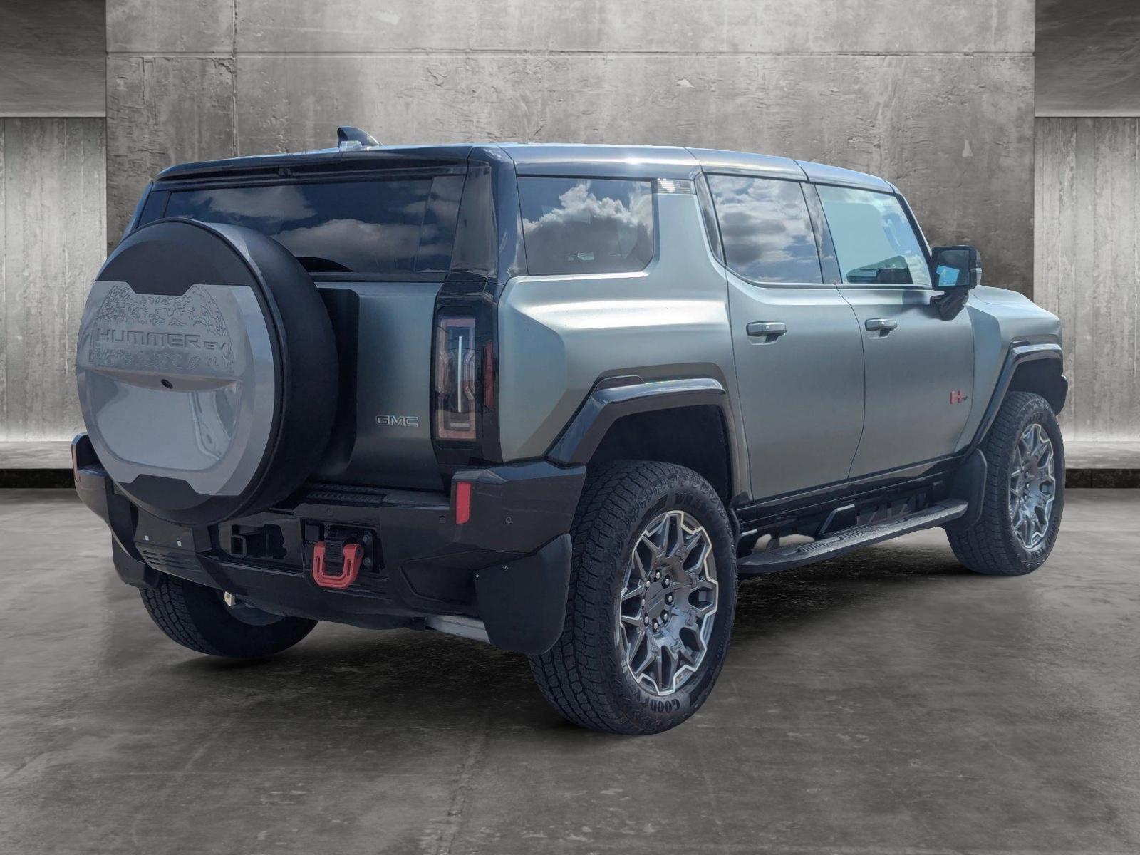 2024 GMC HUMMER EV SUV Vehicle Photo in CORPUS CHRISTI, TX 78412-4902