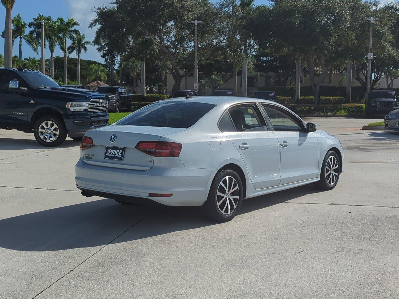 2017 Volkswagen Jetta Vehicle Photo in Pembroke Pines, FL 33027