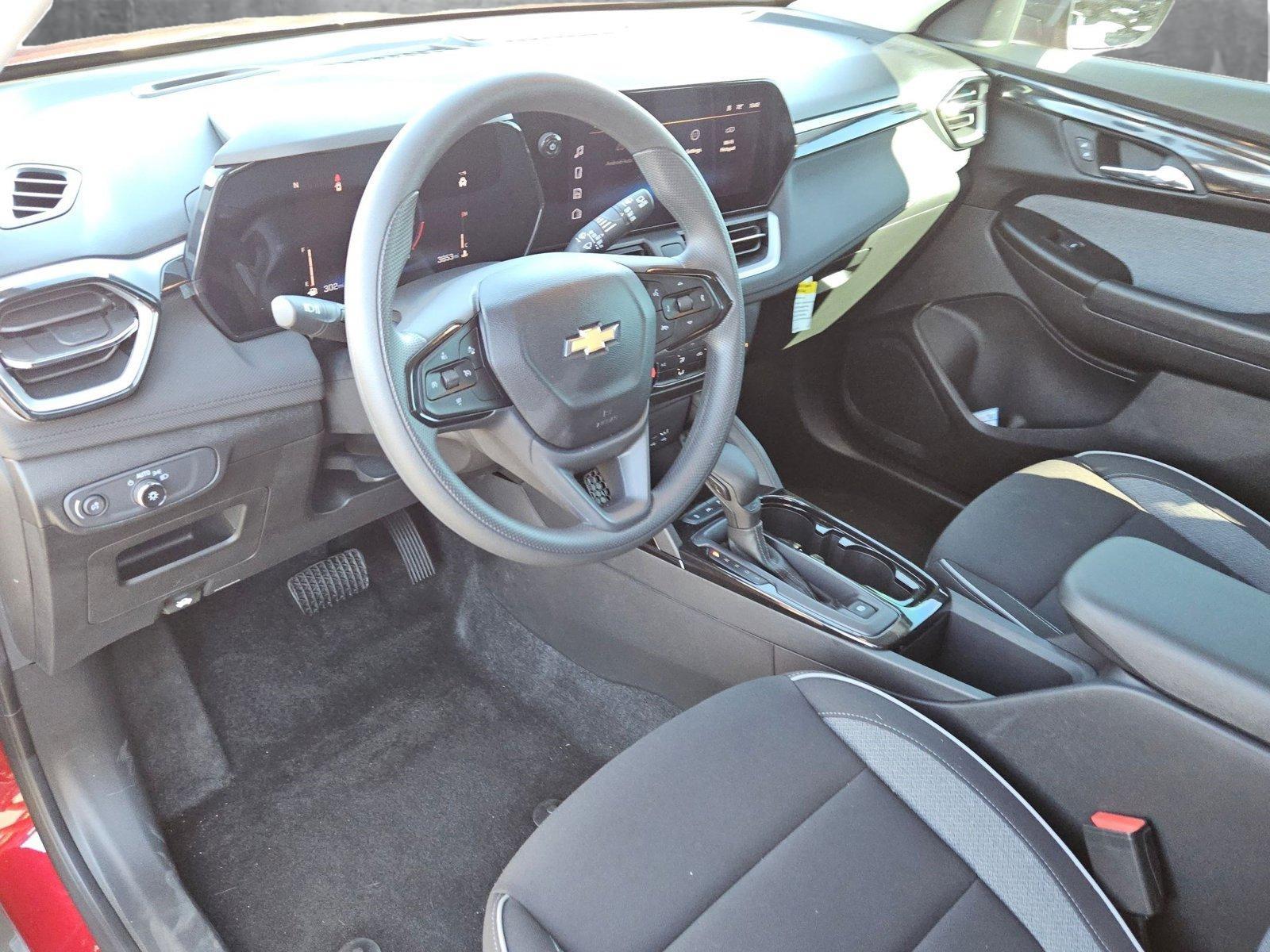 2024 Chevrolet Trailblazer Vehicle Photo in MESA, AZ 85206-4395