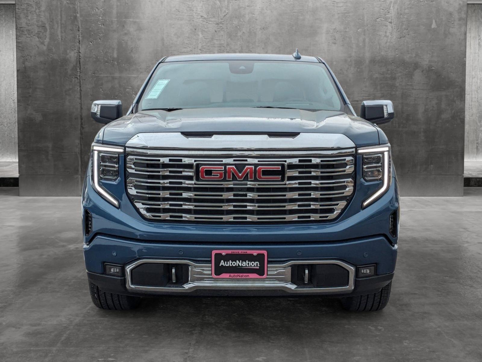 2024 GMC Sierra 1500 Vehicle Photo in LONE TREE, CO 80124-2750