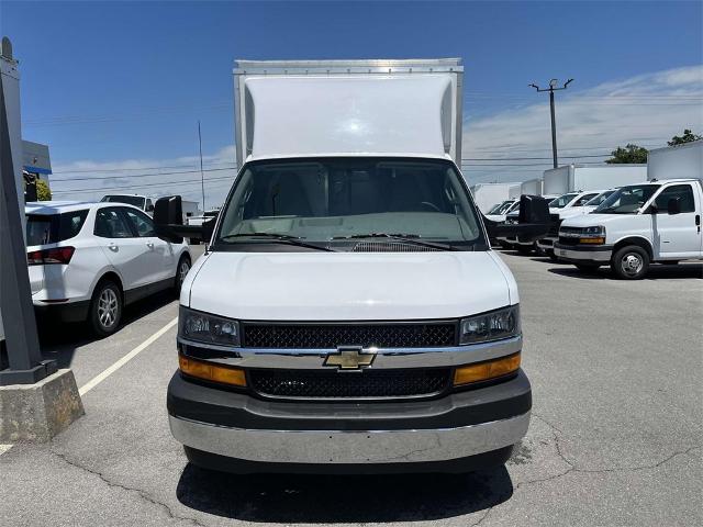 2024 Chevrolet Express Commercial Cutaway Vehicle Photo in ALCOA, TN 37701-3235